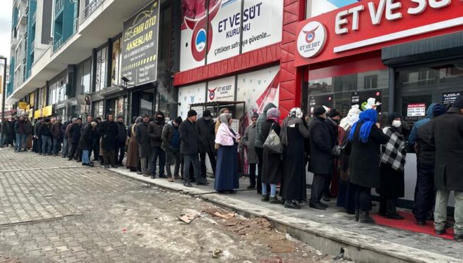 Dar gelirlinin ucuz et kuyruğu 