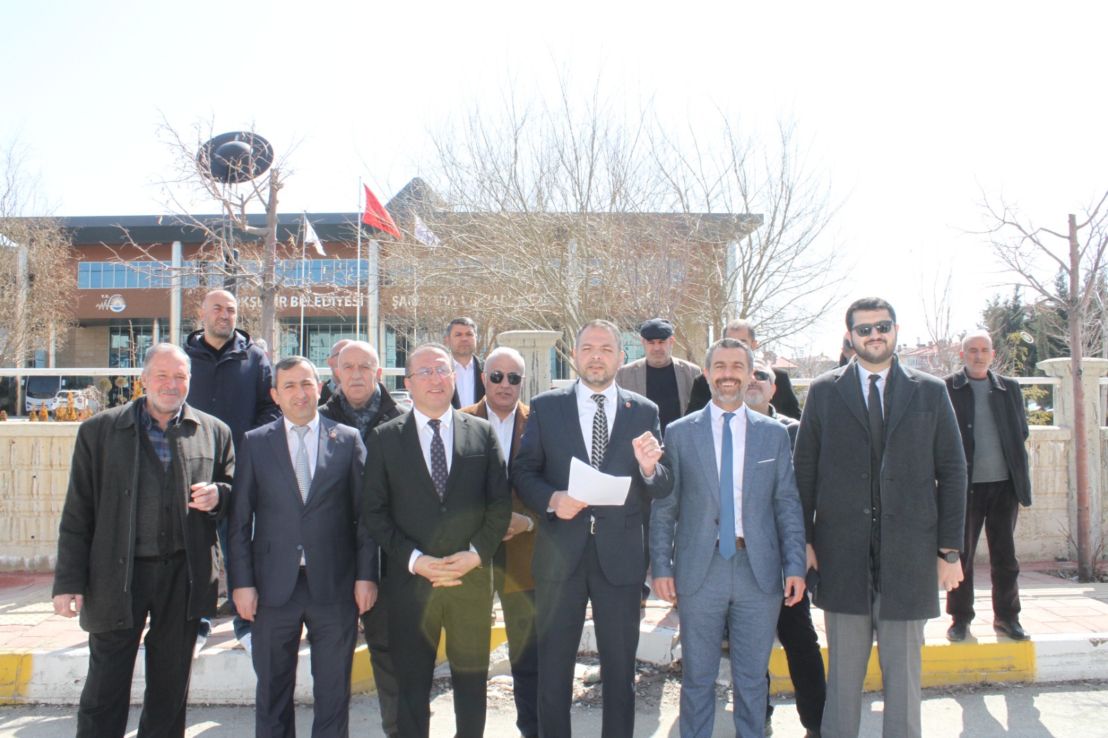 Van Büyükşehir Belediyesi'nin Borçlarını Sordu
