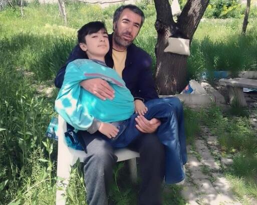 Bir babanın feryadı; 'Kas hastalığından 2 kardeşimi ve 1 yavrumu kaybettim; 2 çocuğum ölmesin'!!