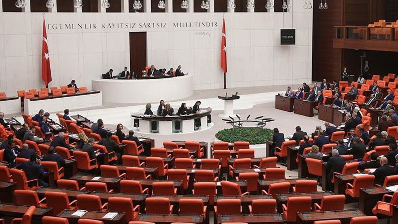 TBMM'ye kaç kadın vekil gidebildi ? 