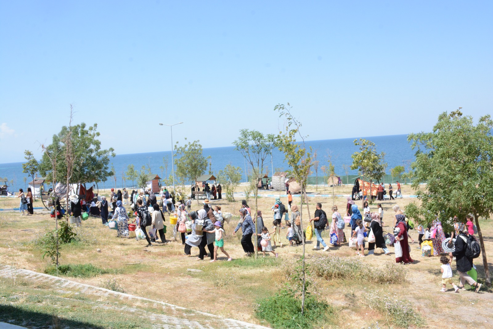 Tuşbalı kadınlar gününü gün etti