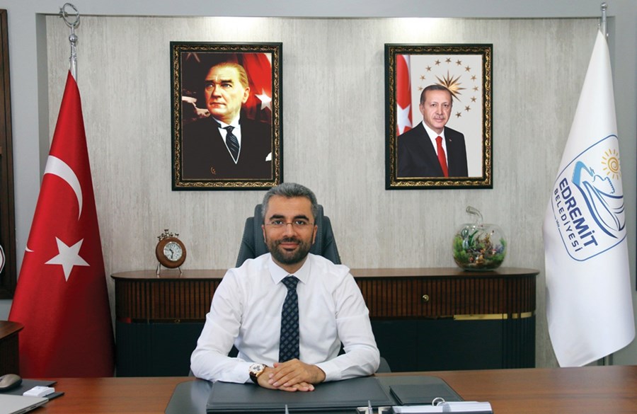 EDREMİT BELEDİYE BAŞKANI İSMAİL SAY'DAN RAMAZAN BAYRAMI ESAJI