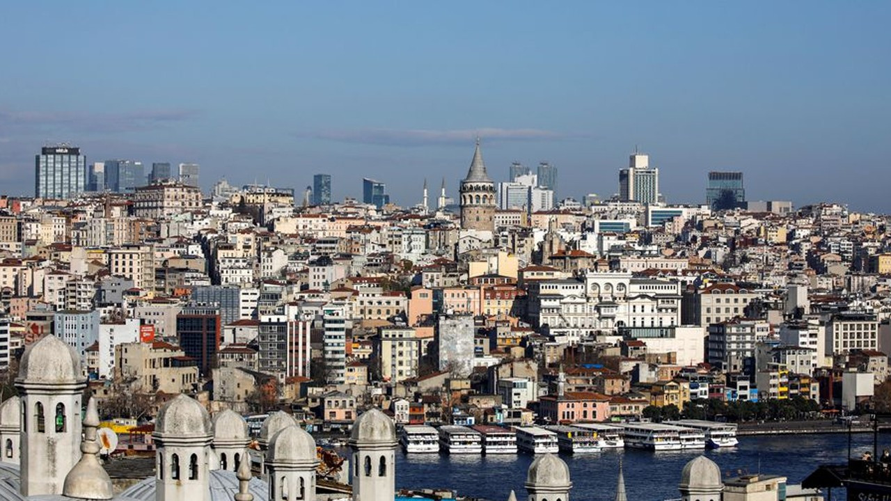 Nisan ayında konut satışları düşüşe geçti 