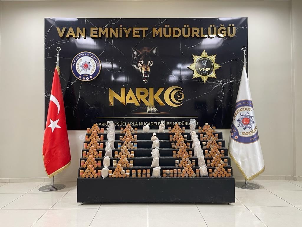 Van’da 48.5 Kilogram Eroin ele geçirildi