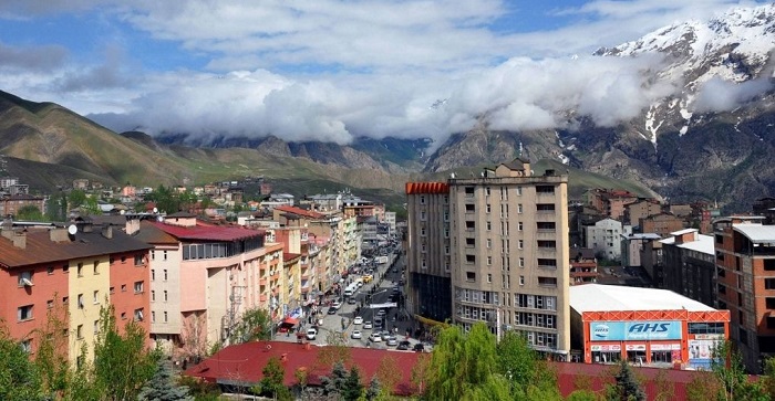 Hakkari’de 11 yaşındaki kıza istismar ve ölümüne neden olduğu iddia edilen şüpheliler beraat edildi 